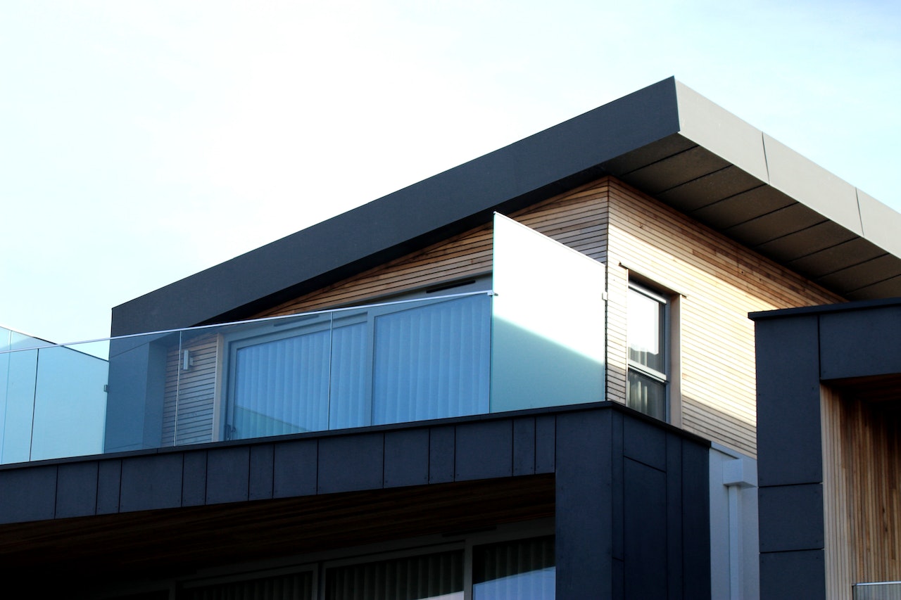 6 Ide Desain Atap Rumah Miring ke Arah Satu Sisi, Lagi Hits!