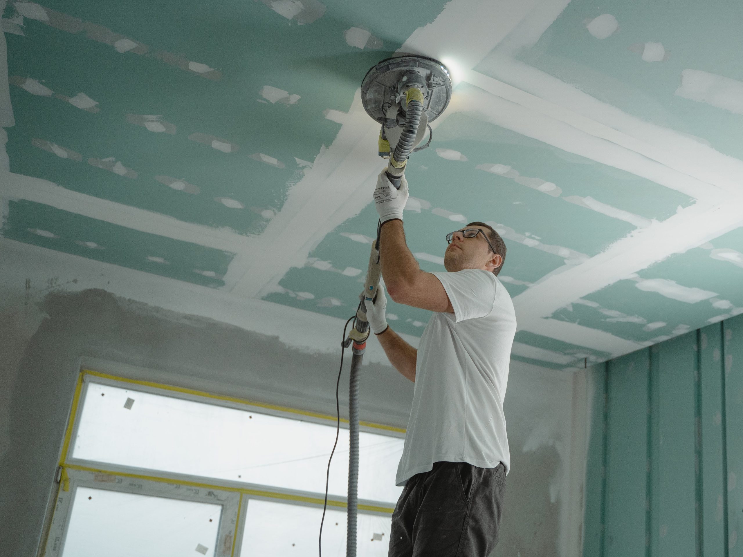 Rincian Menghitung Biaya Renovasi Atap Rumah dengan Material Beragam, Begini caranya!