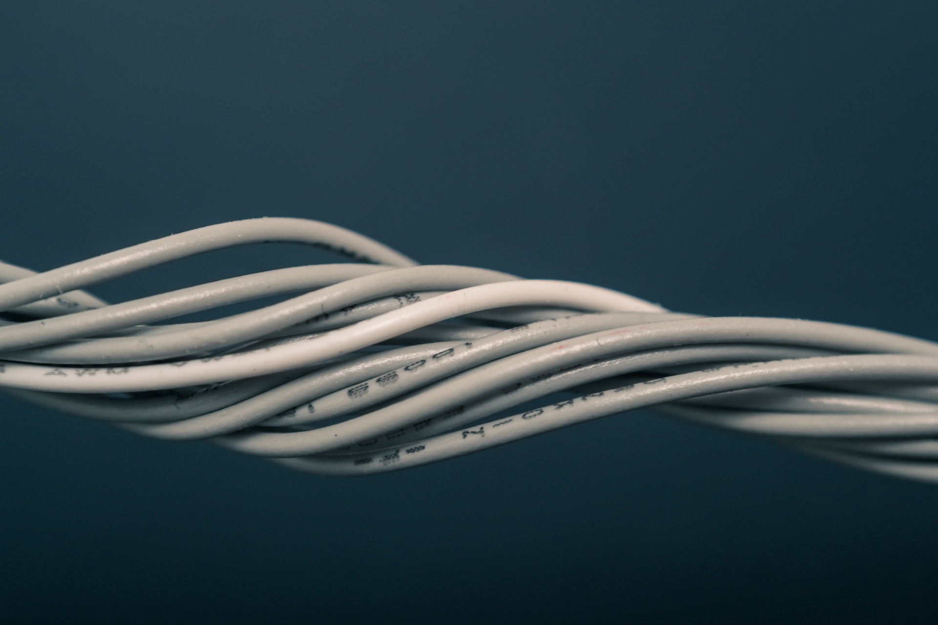 Apa Itu Grounding Listrik? Simak Ini!