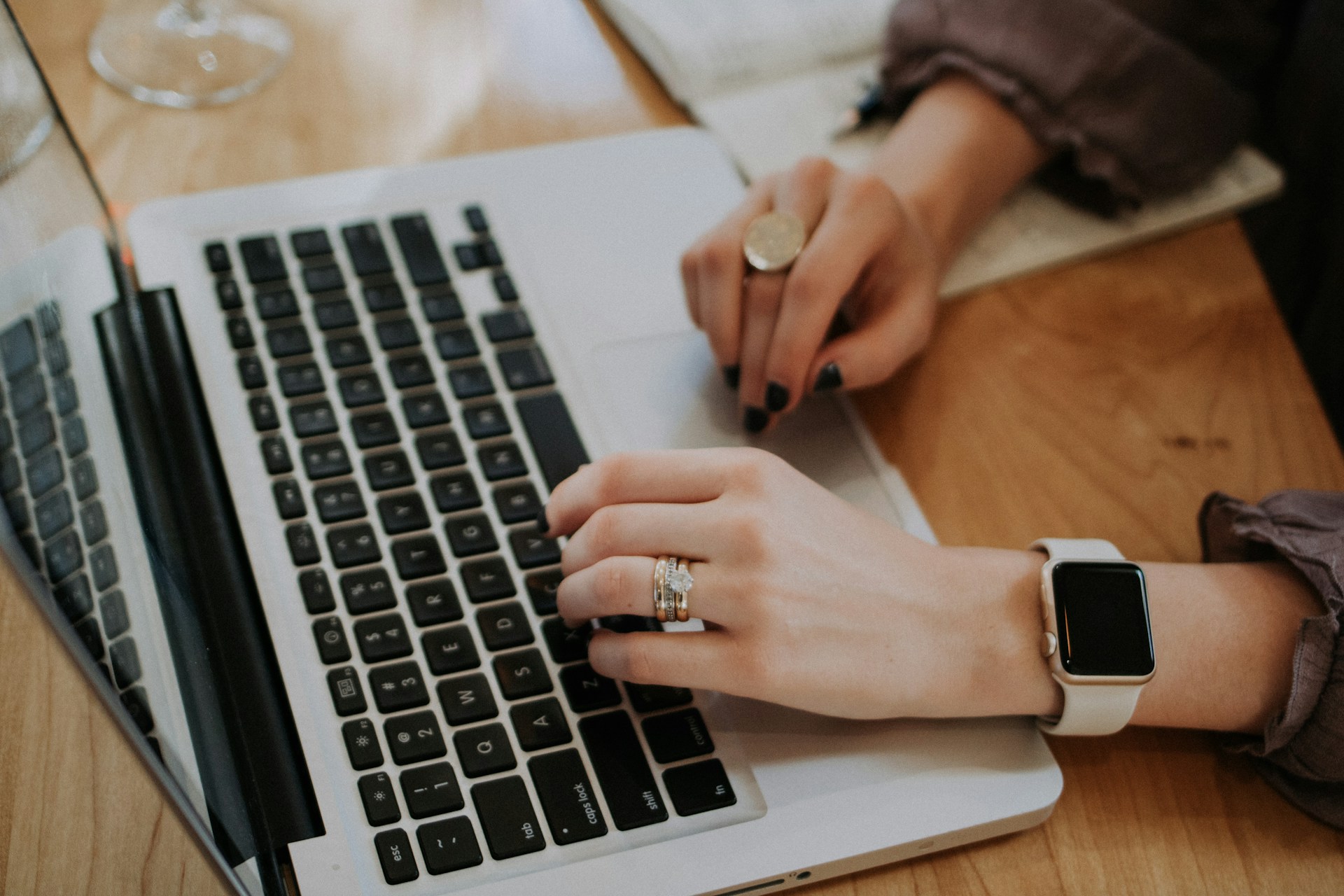Rekomendasi Ide Bisnis Online yang Menguntungkan