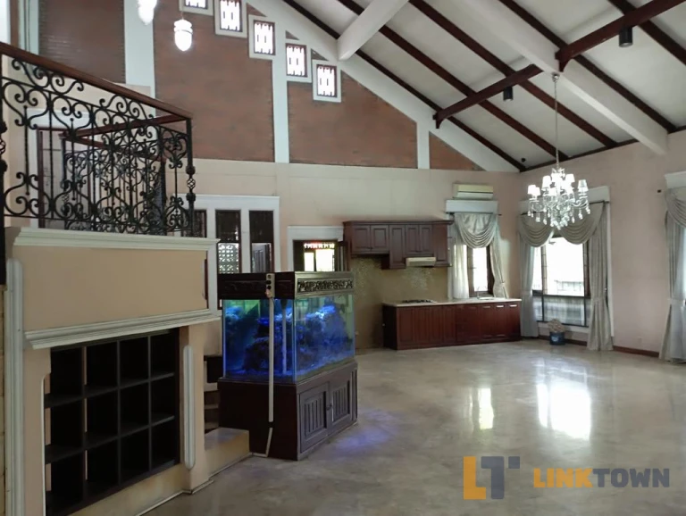 Linktown Srengseng Jakarta Selatan Linktown Srengseng Jakarta Selatan