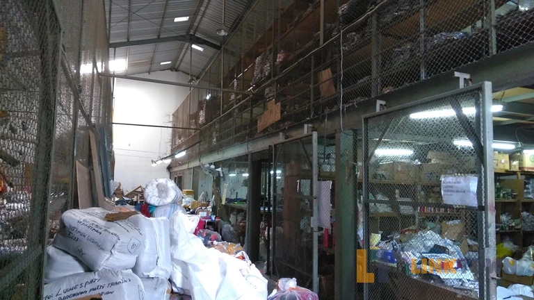 Dijual Cepat Tanah dan Gudang di Jalan Sambikerep Surabaya Dijual Cepat Tanah dan Gudang di Jalan Sambikerep Surabaya