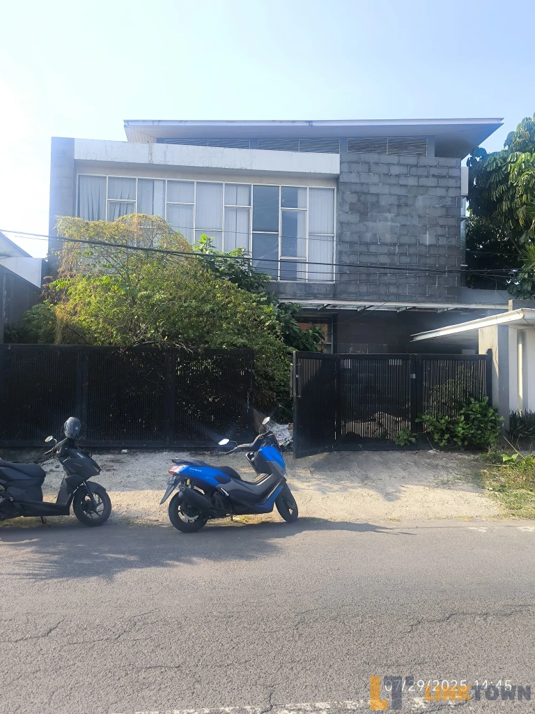 Gedung Perkantoran Jalan Gayungsari 1 Surabaya Gedung Perkantoran Jalan Gayungsari 1 Surabaya