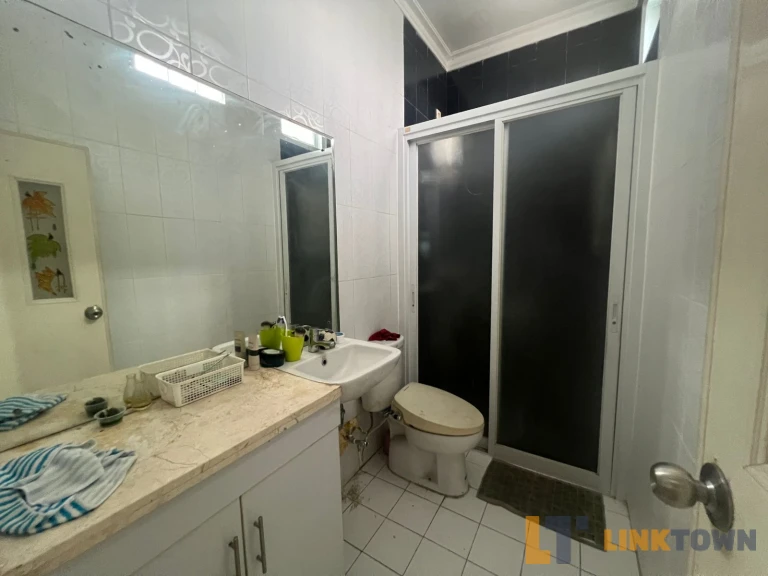 Jual Cepat Rumah 104m² Semi Furnish di Aversa Park CitraGrand Cibubur Jual Cepat Rumah 104m² Semi Furnish di Aversa Park CitraGrand Cibubur