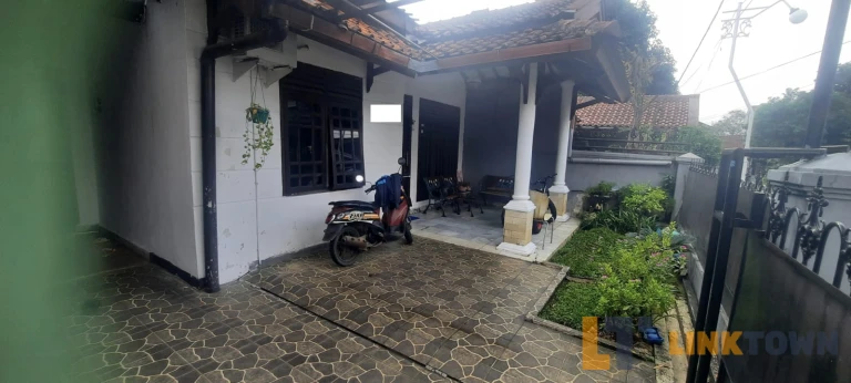 Rumah Luas 1 Lantai 205m² Strategis di Cipaku Bogor Rumah Luas 1 Lantai 205m² Strategis di Cipaku Bogor