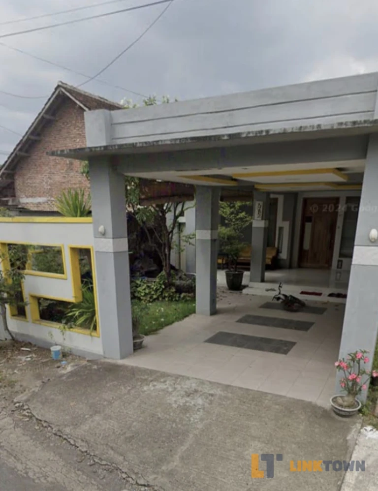 Dijual Cepat Rumah 1 Lantai Luas 208m² di Sidoarjo Dijual Cepat Rumah 1 Lantai Luas 208m² di Sidoarjo