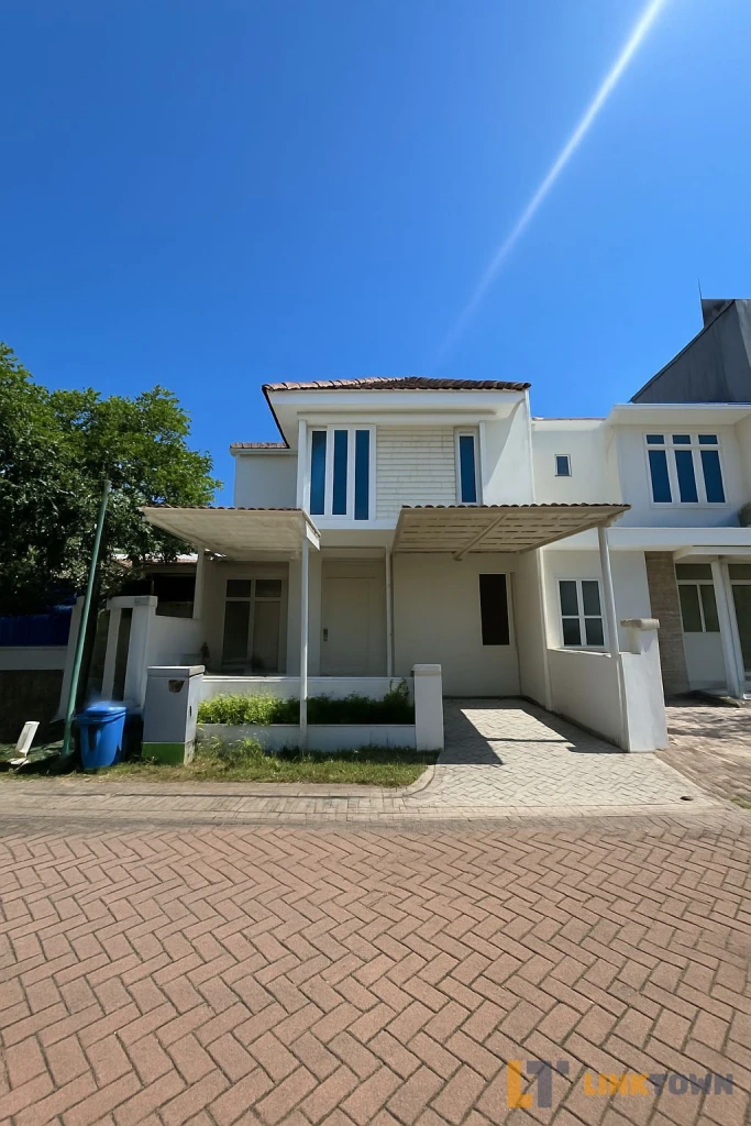 Dijual Rumah 2 Lantai Taman Puspa Raya Citraland Utama Surabaya Dijual Rumah 2 Lantai Taman Puspa Raya Citraland Utama Surabaya