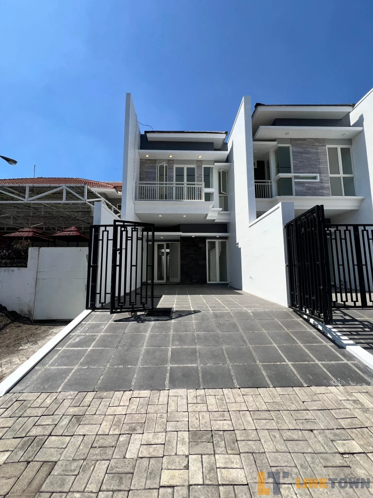 Rumah Baru Modern Minimalis Di Jemursari Selatan X Surabaya Rumah Baru Modern Minimalis Di Jemursari Selatan X Surabaya