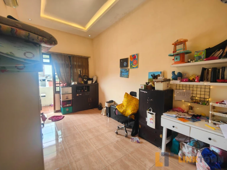 Jual Cepat Rumah Hook Strategis 2 Lantai di Baruk Utara Surabaya Jual Cepat Rumah Hook Strategis 2 Lantai di Baruk Utara Surabaya