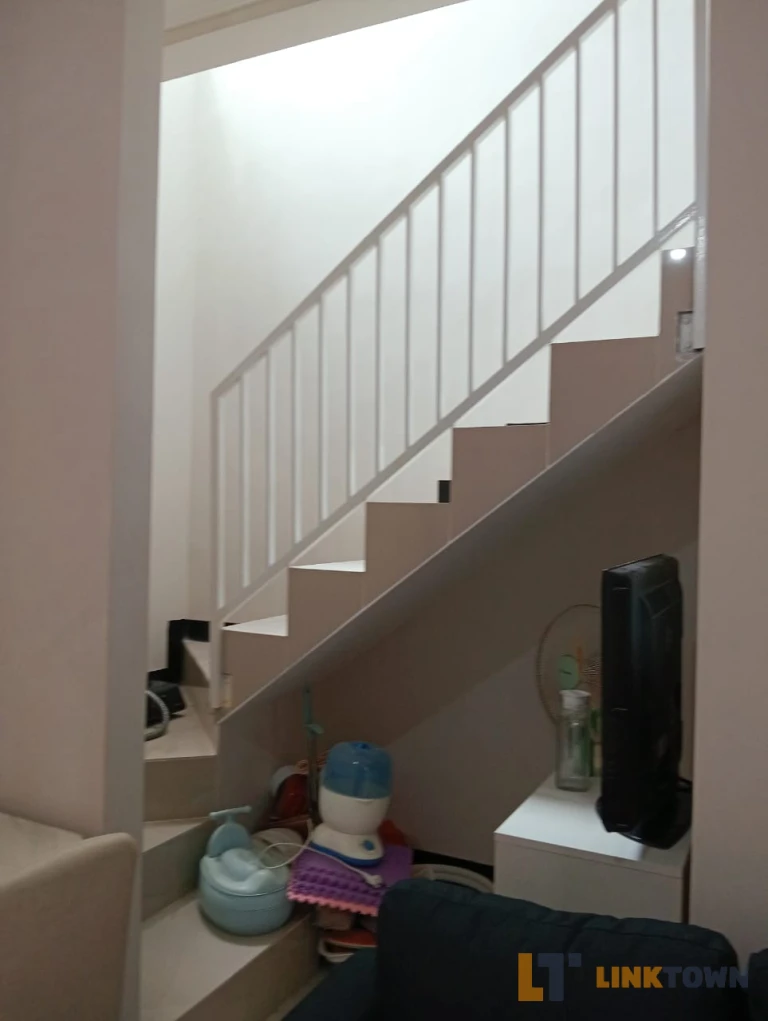 Dijual Rumah Siap Huni Grand Alana Gunung Anyar Surabaya Dijual Rumah Siap Huni Grand Alana Gunung Anyar Surabaya