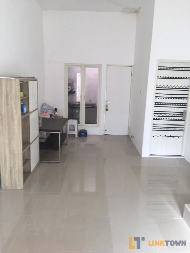 Termurah dan Strategis Rumah Siap Huni Rungkut Surabaya Termurah dan Strategis Rumah Siap Huni Rungkut Surabaya