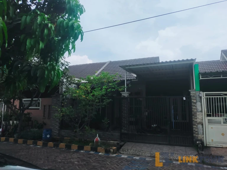 Perumahan Strategis Sapphire Residence Buduran Sidoarjo Perumahan Strategis Sapphire Residence Buduran Sidoarjo