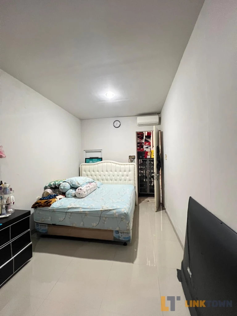 Dijual Rumah Alam Hijau Citraland Surabaya Barat Dijual Rumah Alam Hijau Citraland Surabaya Barat