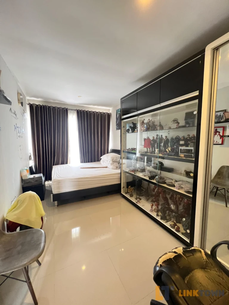 Dijual Rumah Alam Hijau Citraland Surabaya Barat Dijual Rumah Alam Hijau Citraland Surabaya Barat