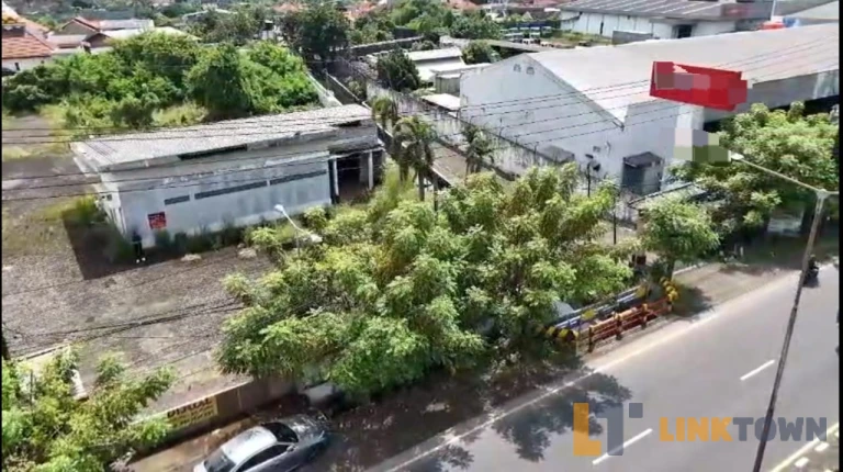 Bangunan Komersial Ex Showroom Di Raya Kletek Sidoarjo Bangunan Komersial Ex Showroom Di Raya Kletek Sidoarjo