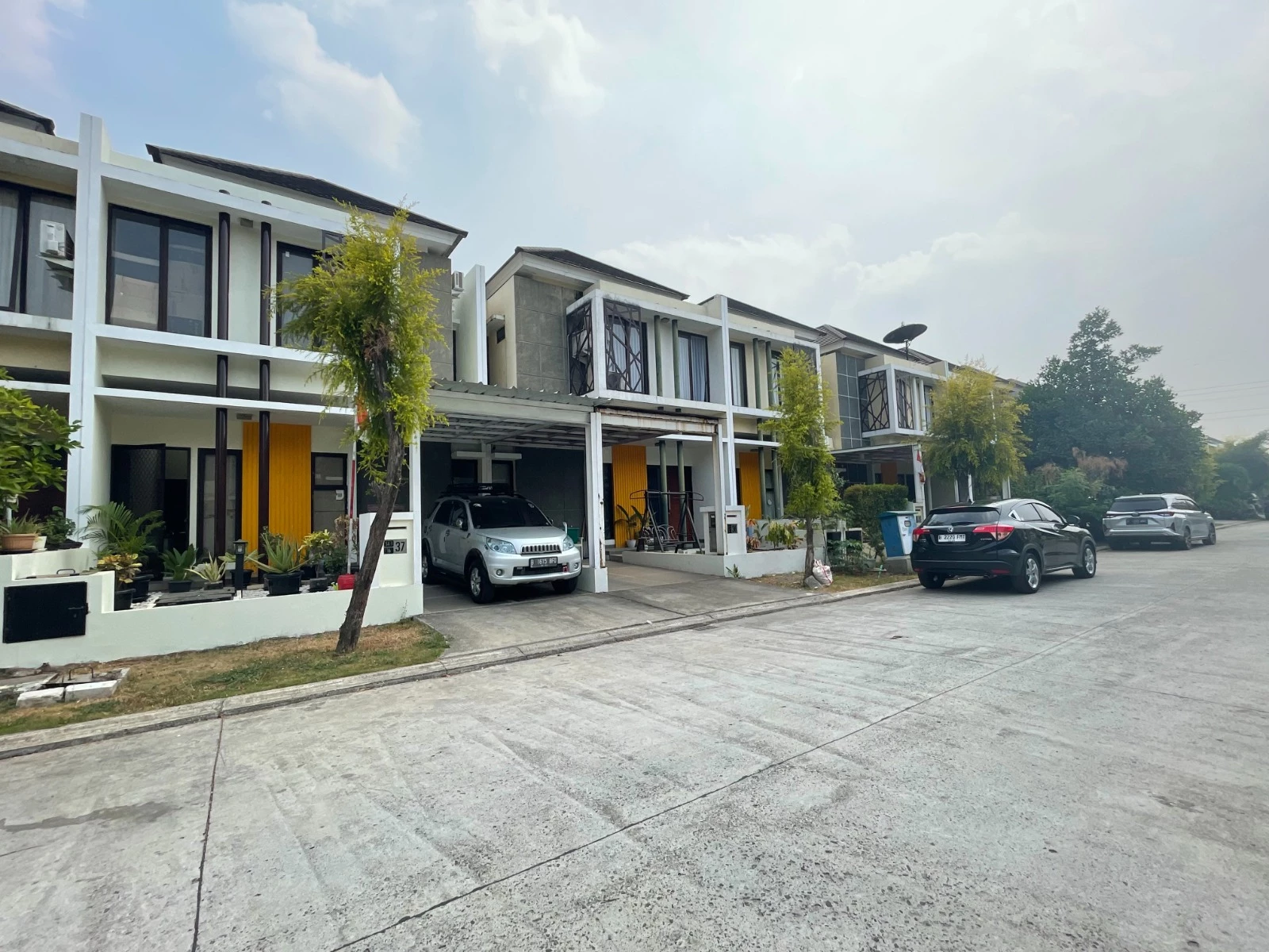 Linktown Rumah Eksclusive Kota Harapan Indah Linktown Rumah Eksclusive Kota Harapan Indah