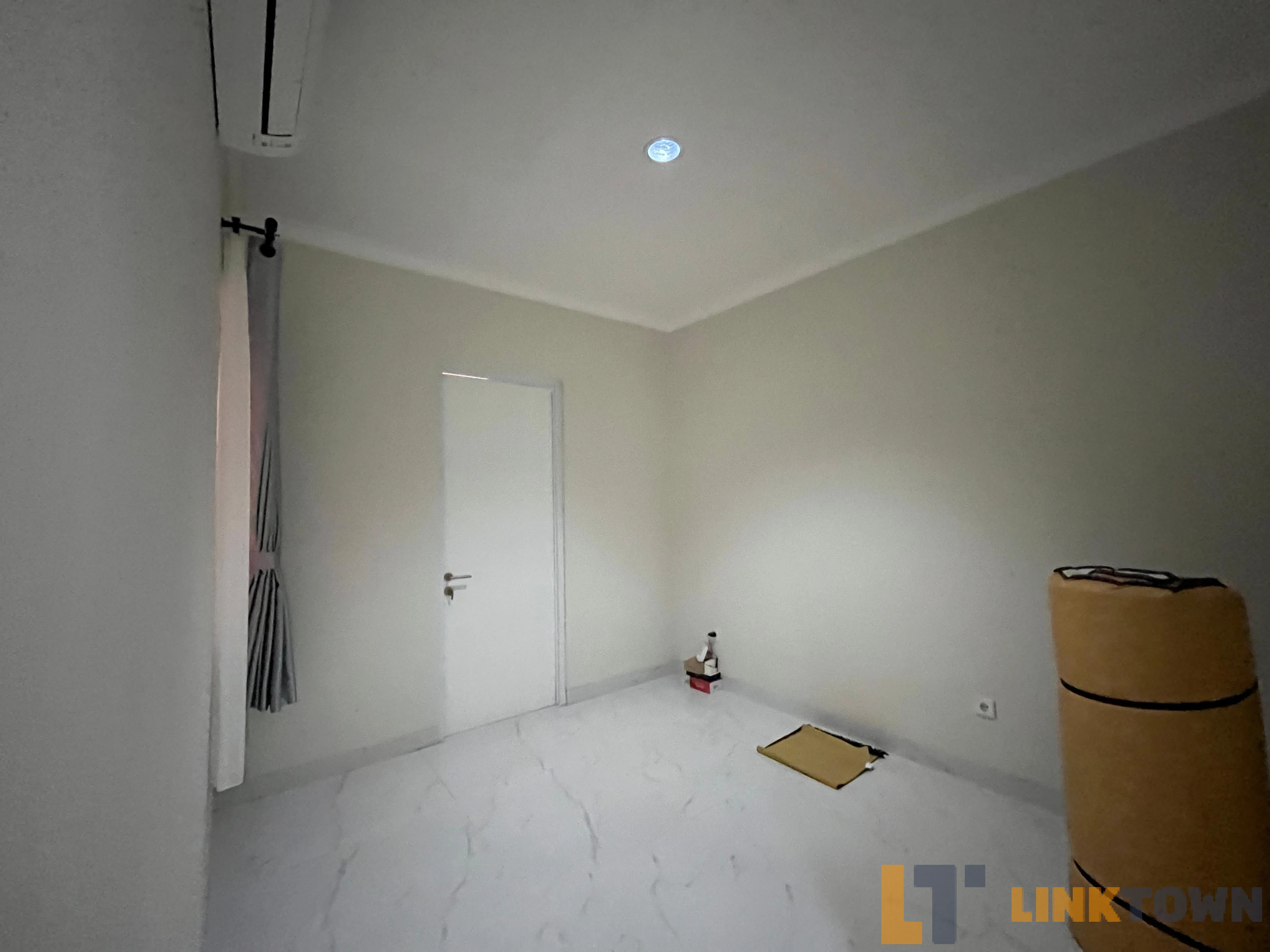 Linktown Grand Wisata Linktown Grand Wisata